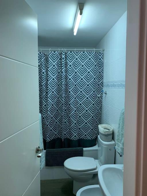 Ferienwohnung Apartamento En Carihuela Torremolinos Exterior foto